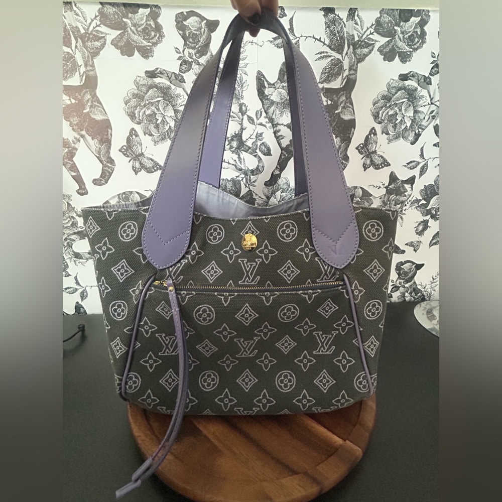 LOUIS VUITTON CABA IPANEMA BEACH TOTE GUC - Picture 17 of 17
